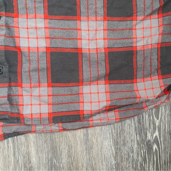 Filson Plaid Button Down Boxy Shirt Women’s Red And Gray Plaid Size XXL - Picture 2 of 6
